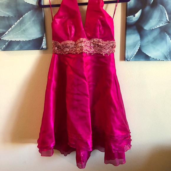 Beautiful Unique Pink Dress - Picture 1 of 4